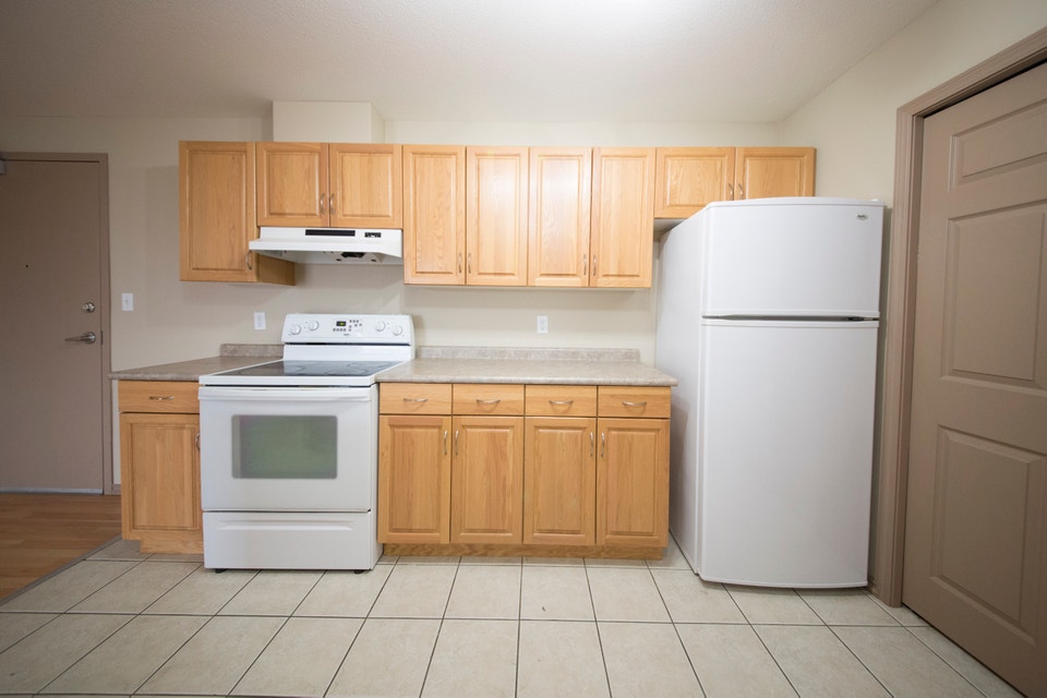 La Tierra Two Bedroom Condo with A/C - Available June! 2