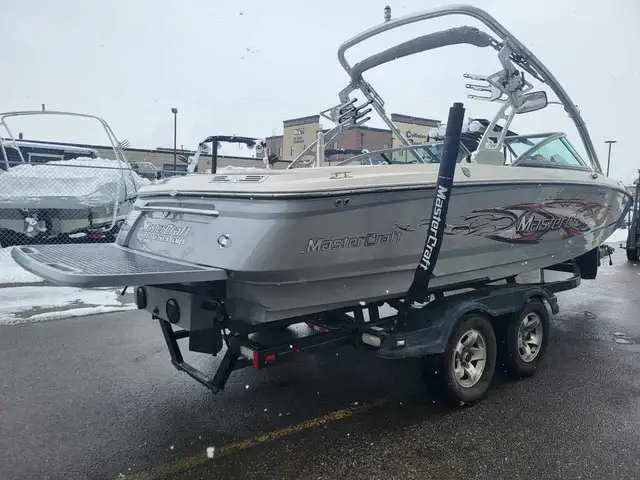 2006 Mastercraft XSTAR FINANCING AVAILABLE in Powerboats & Motorboats in Kelowna - Image 31