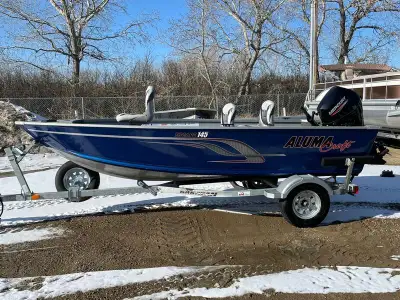 2015 Alumacraft Escape 145 TillerExceptional value with all the features of the big boys. Open and f...