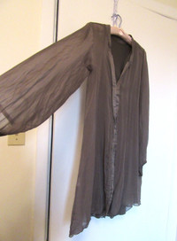 Made in Italy KAR-MA Boutique Ladies Silk Tunic, 100% Seta Silk City of Montréal Greater Montréal Preview