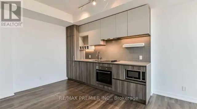 4211 - 898 PORTAGE PARKWAY Vaughan (Vaughan Corporate Centre), O63005669640707123