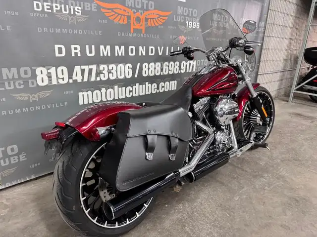 2017 Harley-Davidson FXSB Breakout in Street, Cruisers & Choppers in Drummondville - Image 5
