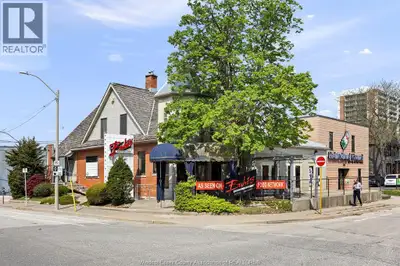 Freestanding restuarant in downtown @ University/Janette, currently set up for hospitality including...