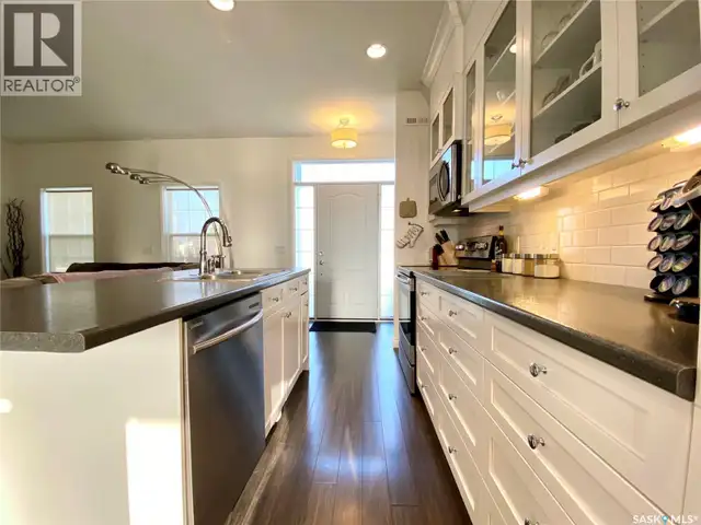 A & B 422 St Mary STREET Esterhazy, Saskatchewan in Houses for Sale in Regina - Image 30