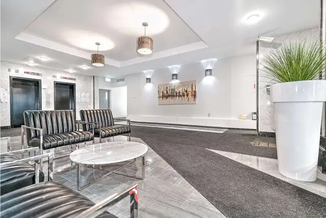Terrasses Embassy Apartments - Bachelor available at 3440 Duroch in Long Term Rentals in City of Montréal - Image 9