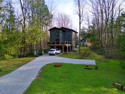 Discover this move-in-ready fully renovated 3-bedroom, 2-bathroom home/cottage offering year-round c...