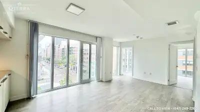 NEWLY RENOVATED 2-BEDROOM CONDO WITH STUNNING CITY VIEWS