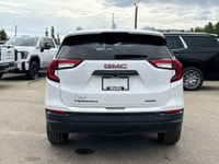 AMVIC Licensed Dealer * Elevation Edition * Power Liftgate * Rear Vision Camera * Keyless Open * 6-S... (image 6)