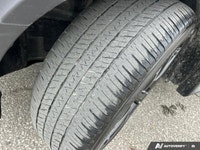 The advertised vehicle price is based on a promotional finance offer. Customers who purchase the veh... (image 9)