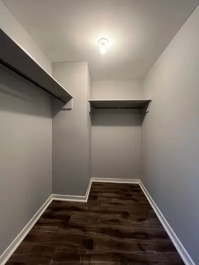 One-Bedroom Apartments for Rent 7 Bennett Avenue, St. Johns Bright and newly renovated one-bedroom a...