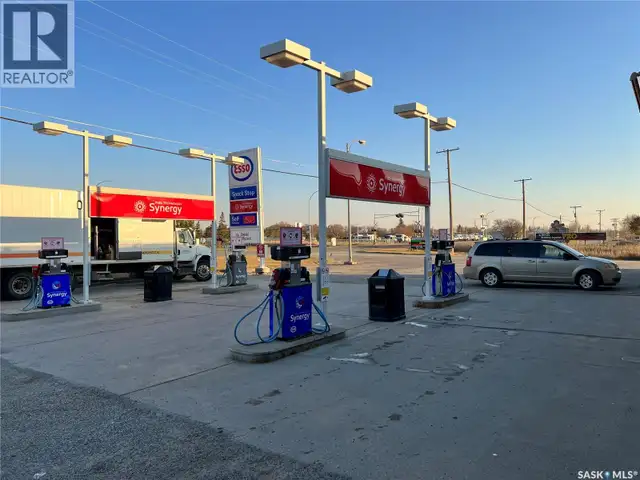 6 Highway Watson, Saskatchewan in Commercial & Office Space for Sale in Saskatoon - Image 3