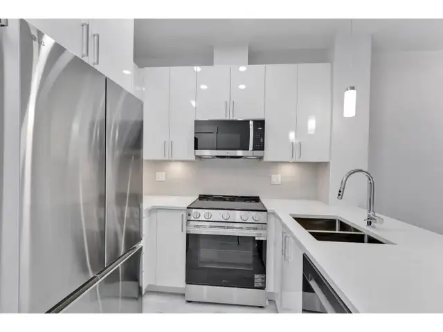 401 33886 PINE STREET Abbotsford, British Columbia in Condos for Sale in Prince Rupert - Image 5