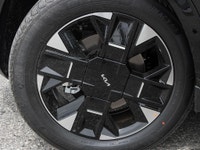 AMVIC Licensed Dealer. Price Expiry January 16, 2025 Engine: 2.5L GDI 4-cylinder engine L/100Km City... (image 7)