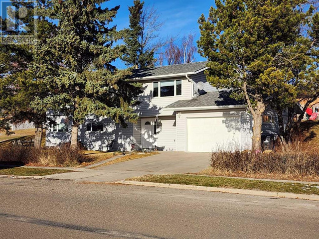 9801 103 Street Grande Cache, Alberta in Houses for Sale in St. Albert