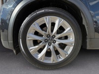 8-Speed Automatic Transmission | i-ACTIV All-Wheel Drive | i-Stop Idle-Stop Technology | Power Panor... (image 8)