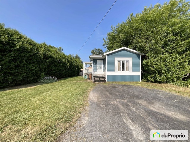 $225,000 - Mobile home for sale in St-Cyprien-De-Napierville — photo 2
