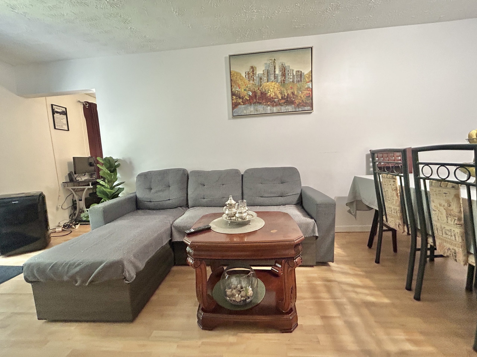 12025 Av. Berlioz — photo 3