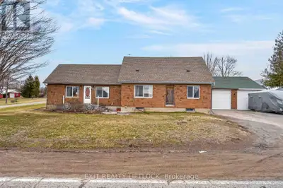 Located just 15 minutes east of Peterborough with convenient access to Highway 7 for commuters, this...