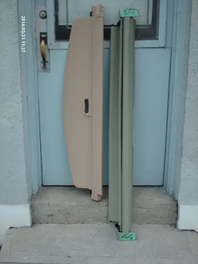 Good used O.E. "cargo cover" for SUV modelss: - "X3" (F25) '11 - '17 $250.- - "X5" (E53) '99 - '06 $...