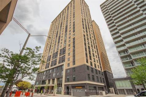 105 Champagne Ave in Condos for Sale in Ottawa