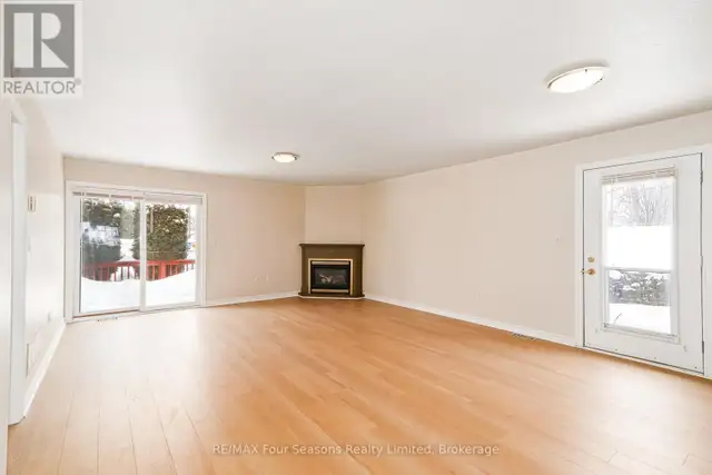 1 - 275 HURON STREET Clearview (Stayner), Ontario in Houses for Sale in Oakville / Halton Region - Image 11
