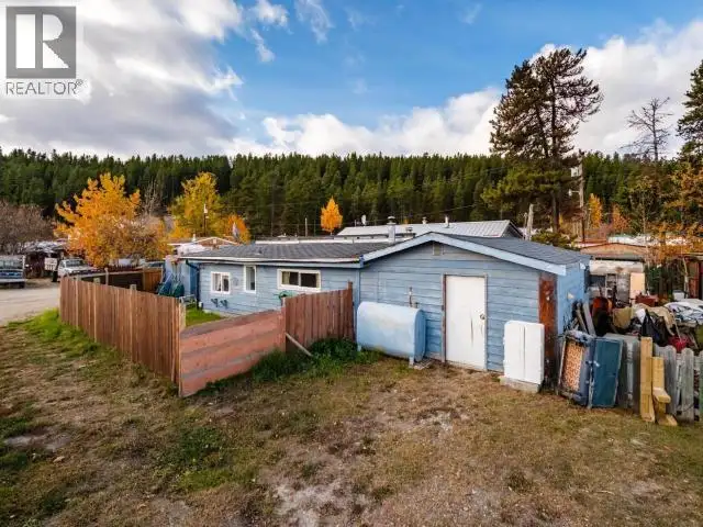 8-7 PROSPECTOR ROAD Whitehorse, Yukon in Houses for Sale in Whitehorse - Image 4