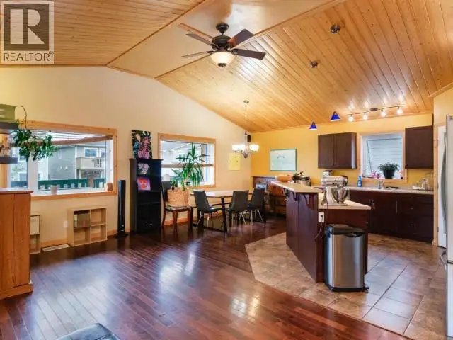 1 PINTAIL PLACE Whitehorse, Yukon in Houses for Sale in Whitehorse - Image 9
