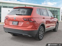 * 4Motion all-wheel-drive system * Features leatherette seating surfaces, an 8-way power-adjustable... (image 4)
