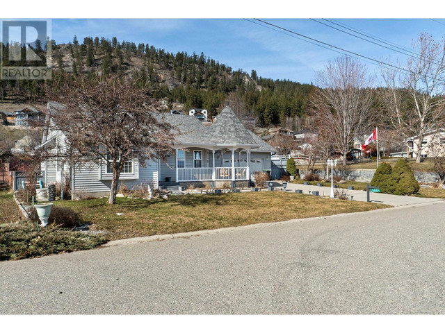 4750 Peachland Place Peachland, British Columbia dans Maisons à vendre  à Penticton - Image 4