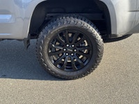 This GMC Canyon is the kind of truck that fits real life on Vancouver Island. Strong V6 power, confi... (image 5)