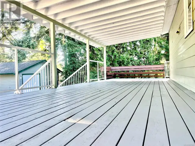 7056 Aulds Rd Lantzville, British Columbia63235527929091121