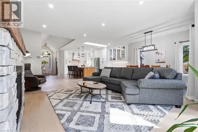 51 AUTUMN RIDGE Trail Kitchener, Ontario in Houses for Sale in Kitchener / Waterloo - Image 9