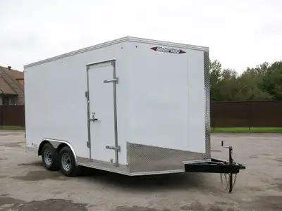 Remorque neuve WERBERLANE 8'.6'' x 14' v-nose 2 essieux 5200LB. A GLISSIERE 7'.6'' de haut interieur...