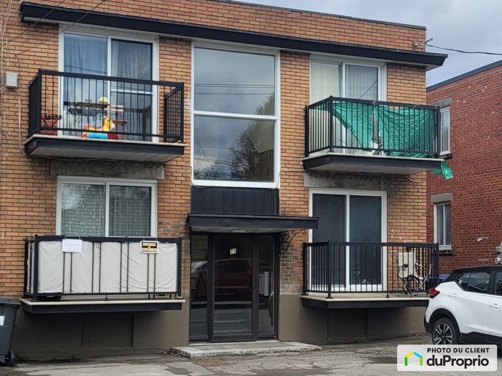 $775,000 - Quadruplex for sale in Laval-des-Rapides — photo 1