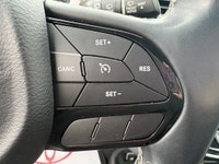 AUCUN DOSSIER DE DOMMAGE Ce Pacifica est équipé de : GPS, Demarreur à distance, Bluetooth, Cruise, P... (image 9)