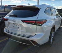 Check out this certified 2024 Toyota Highlander Platinum | HUD | 360 Camera | Leather | Nav | Sunroo... (image 4)