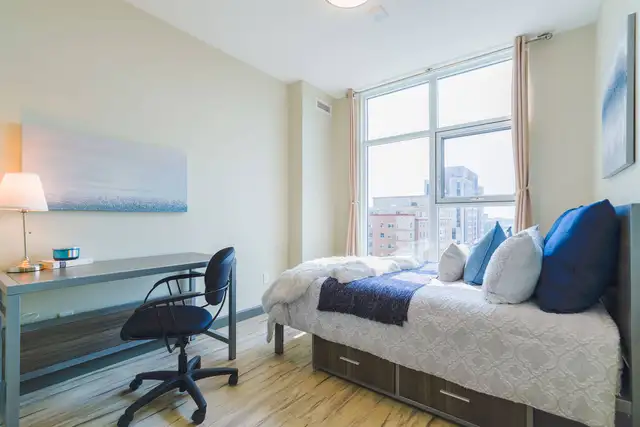 Stylish 1-Bed Plus Den Apartments in Long Term Rentals in Kitchener / Waterloo - Image 14