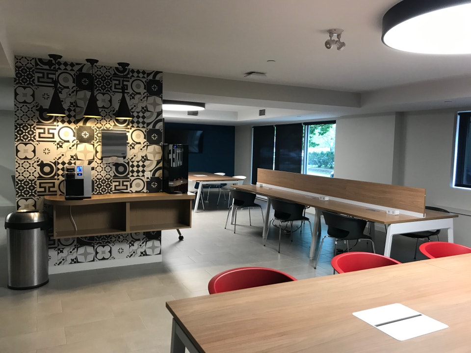 The Carson - 1bdrm Available November 1st 3