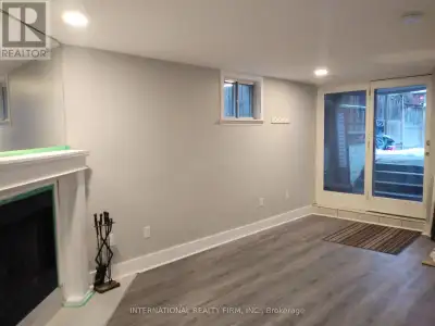 Such a nice, cozy apartment in a super convenient location. Everything is close by - shops, grocerie...