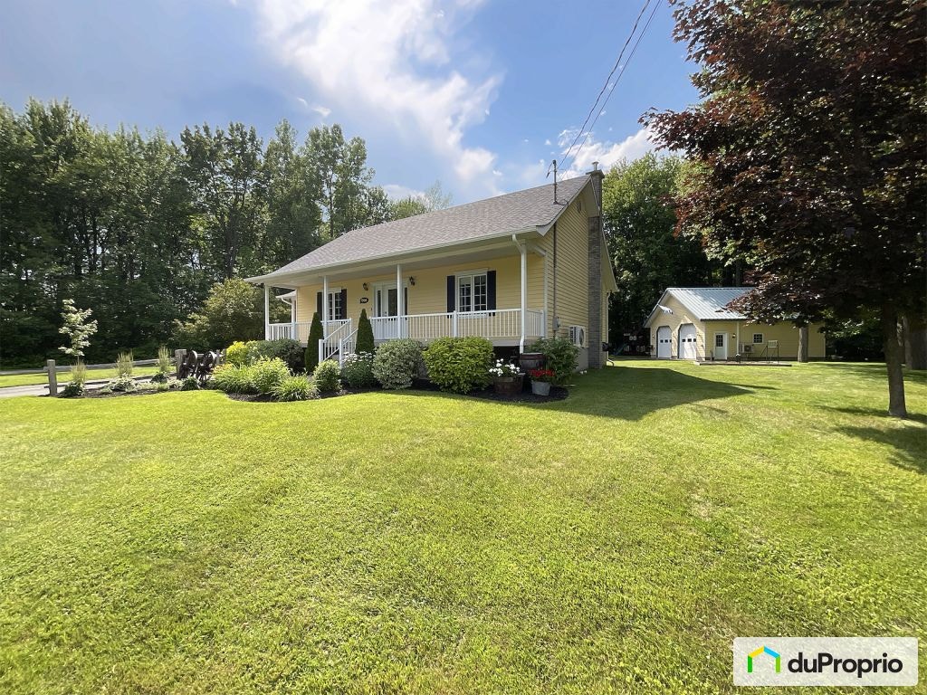 $669,999 - Bungalow for sale in St-Roch-De-Richelieu — photo 1
