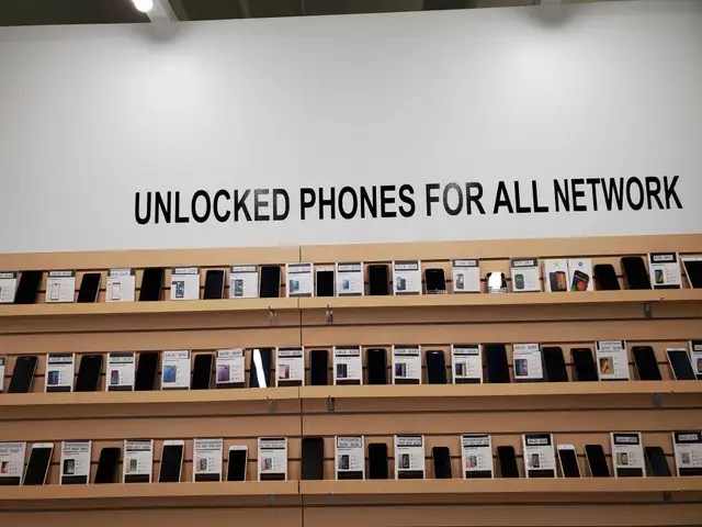 Samsung Galaxy S8 S8+ S9 & S9+ 64GB  NEW CHARGERS 1 Year WARR in Cell Phones in Calgary - Image 6