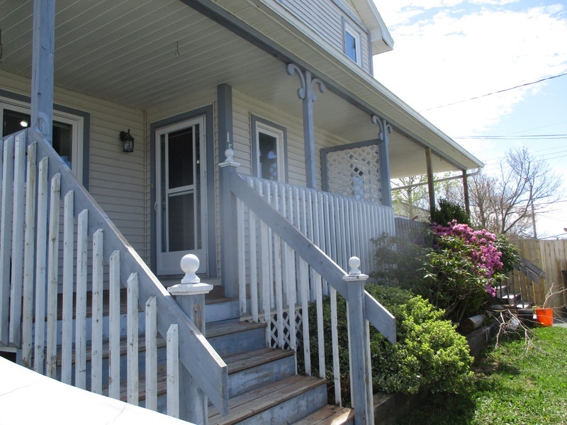 18045 Lovely semi detached home in Timberlea 20min to dwtn Hfx Long