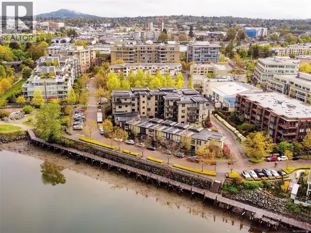 206 330 Waterfront Cres Victoria, British Columbia in Condos for Sale in Victoria - Image 36