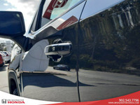 ENGINE 5.3L ECOTEC3 V8 (355 hp [265 kW] @ 5600 rpm 383 lb-ft of torque [518 Nm] @ 4100 rpm); featuri... (image 4)