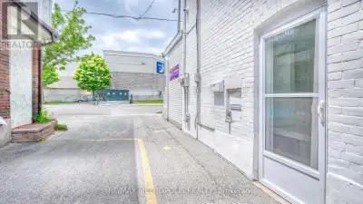 BSMT - 27 WARREN AVENUE Oshawa (McLaughlin), Ontario