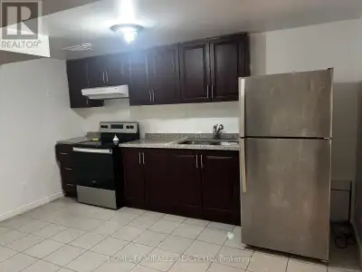 3453 OAKGLADE CRESCENT Mississauga (Erindale), Ontario