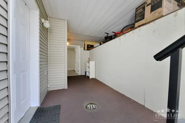 Quiet and Peaceful 2 Bedroom Basement Suite in Surrey in Long Term Rentals in Delta/Surrey/Langley - Image 4