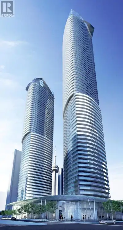 Luxury Corner Unit on 57th floor with phenomenal SW views of lake, CN Tower and Rogers Center, 2 Bal...