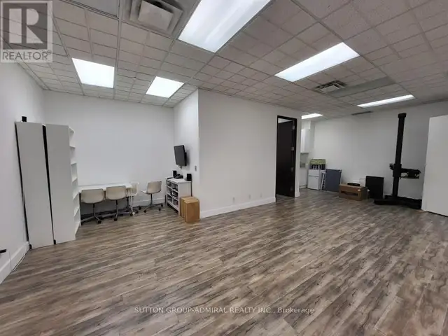 474 CHAMPAGNE DRIVE Toronto (York University Heights), Ontario in Commercial & Office Space for Rent in City of Toronto - Image 11