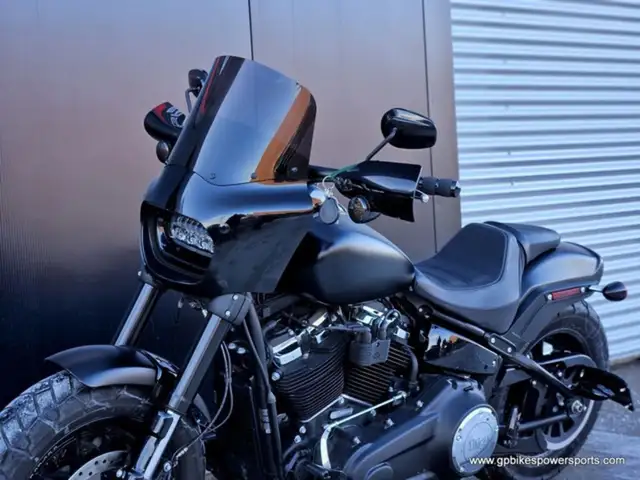 2018 Harley-Davidson Fat Bob in Sport Touring in Oshawa / Durham Region - Image 13